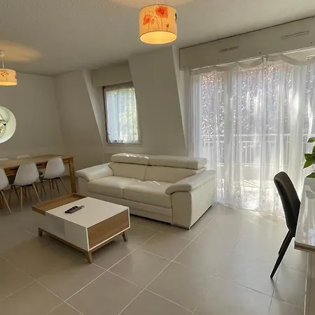 Le Bois Gentil - Grand Appartement Familial, Proche De Geneve Et Du Palexpo Saint-Julien-en-Genevois Exterior photo
