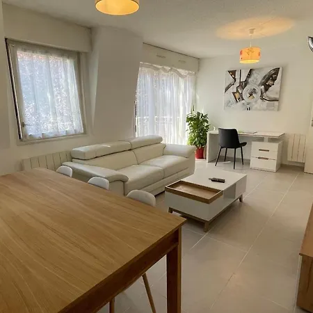 Le Bois Gentil - Grand Appartement Familial, Proche De Geneve Et Du Palexpo Saint-Julien-en-Genevois Exterior photo